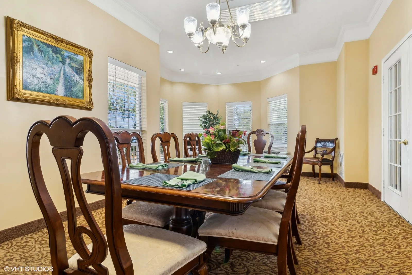 05_1700ElmdaleRoad_2006_Large