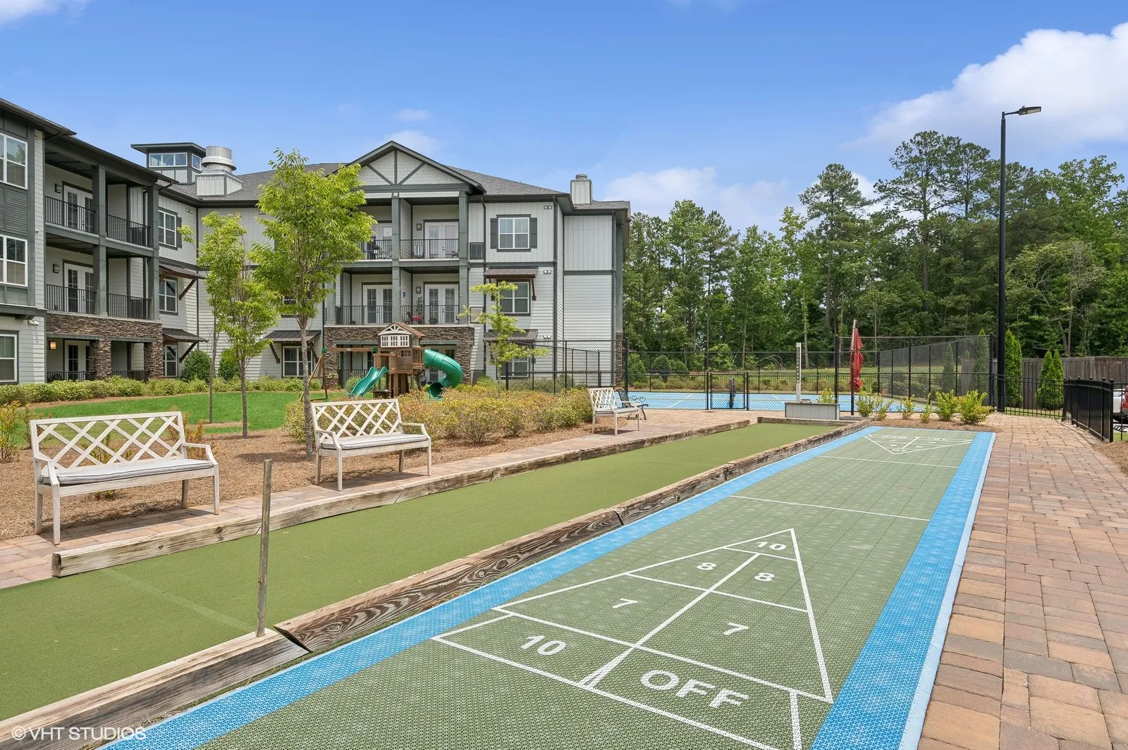 10_1929FriendshipRoad_2018_Large