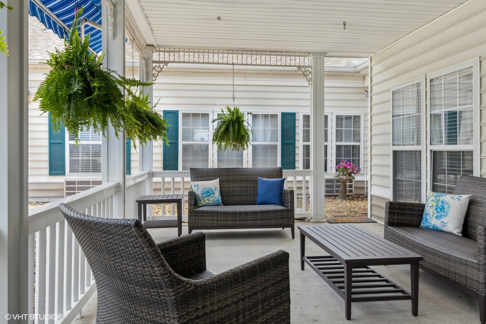 10_4190LafayetteRoad_2018_Large