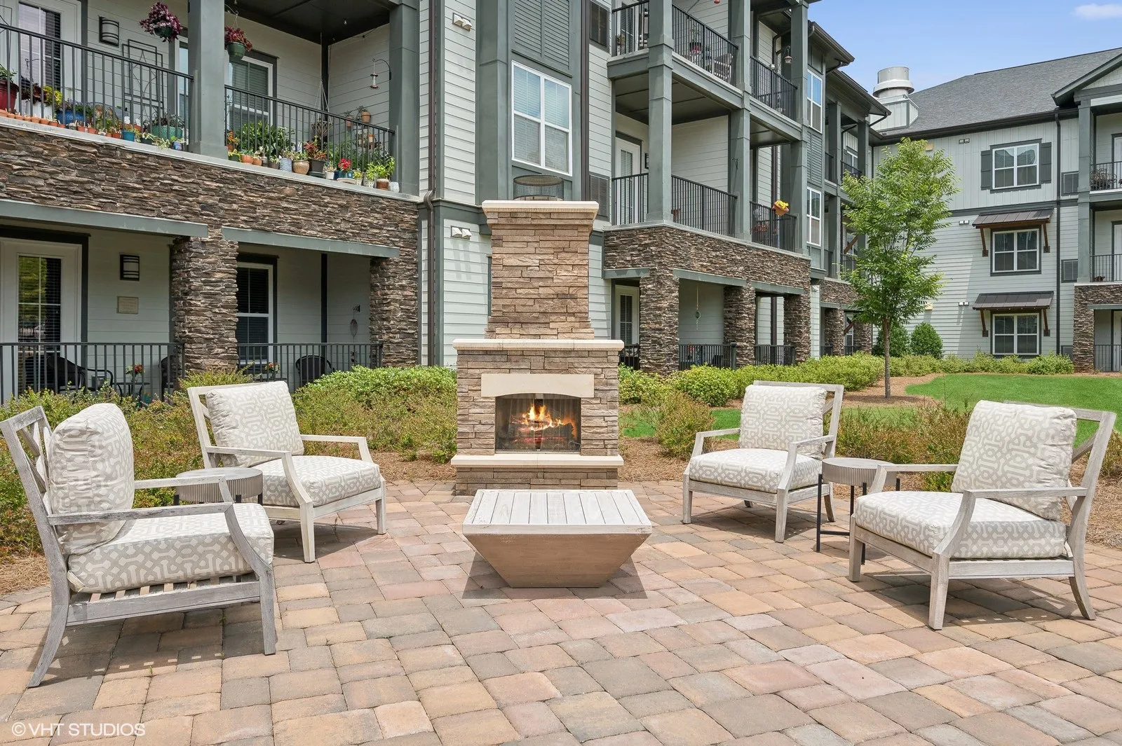 11_1929FriendshipRoad_2019_Large