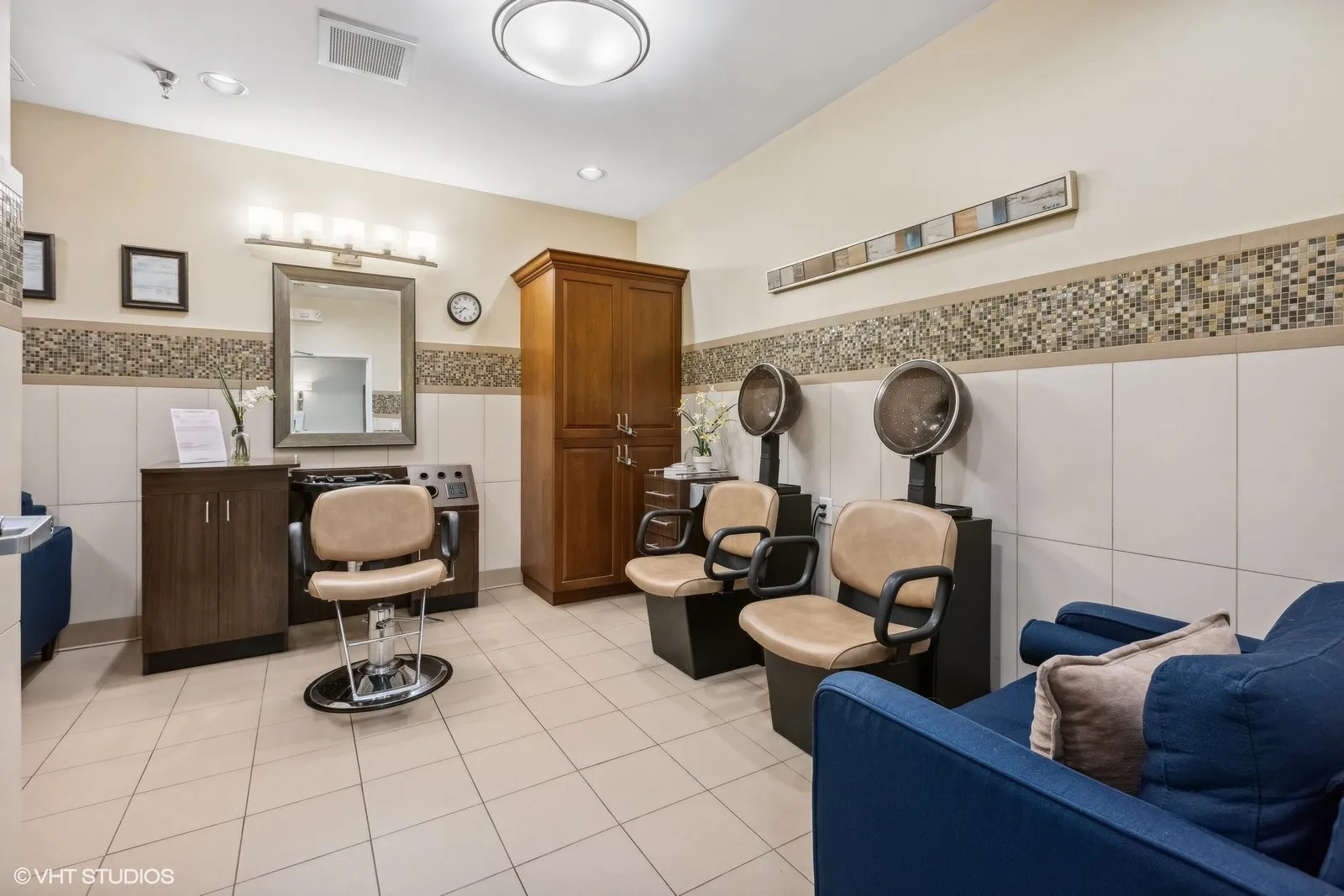 12_2184ParkwayLakeDrive_2055_Large