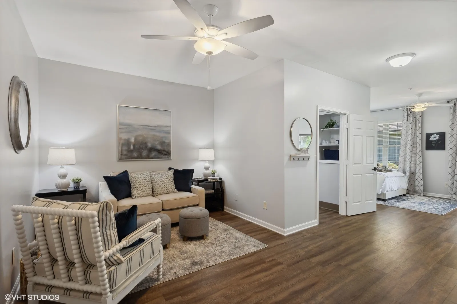 13_3333ECherokeeDr_222_Location22_Large