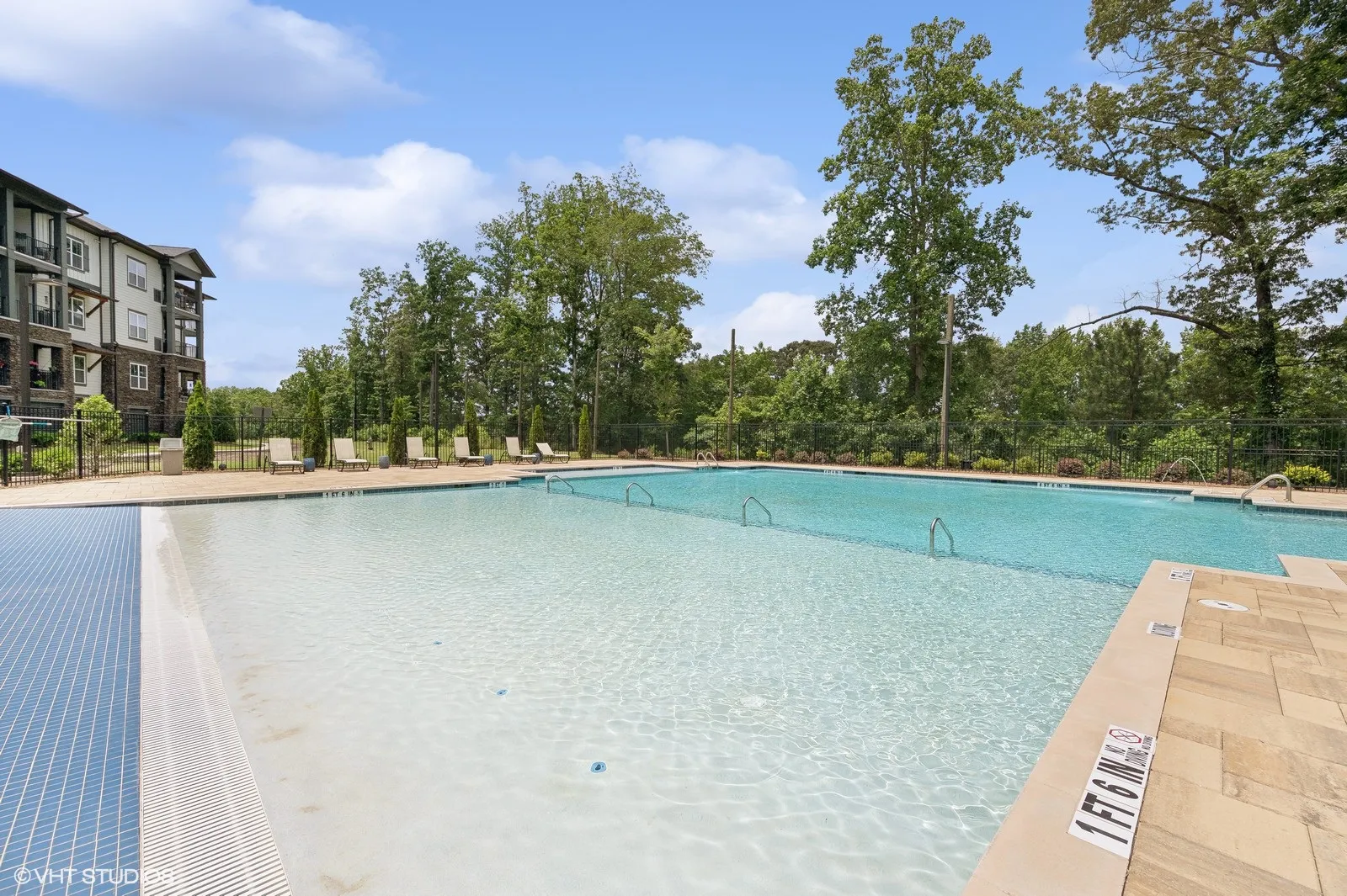 15_1929FriendshipRoad_2025_Large