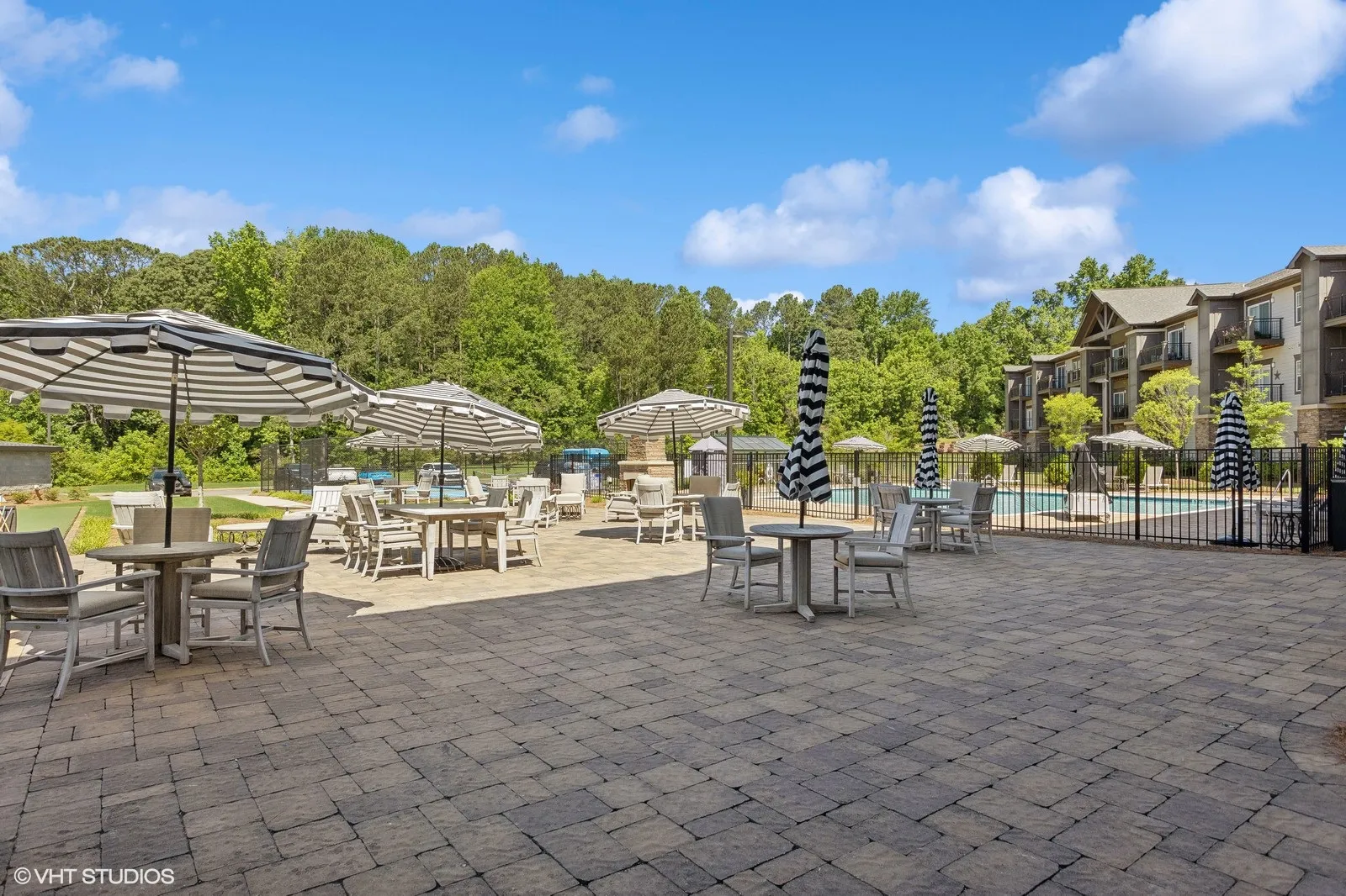 15_9651UnionHillRoad_107_Location7_Large