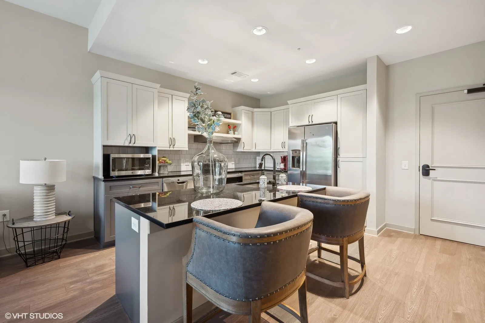 17_1929FriendshipRoad_2028_Large