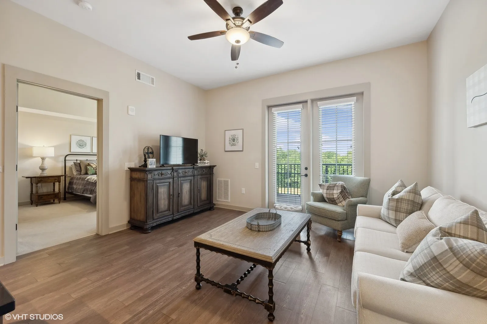 18_1929FriendshipRoad_2030_Large