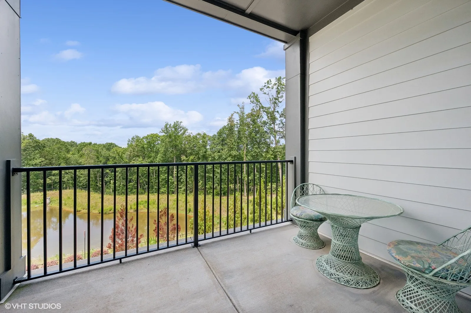 20_1929FriendshipRoad_2036_Large