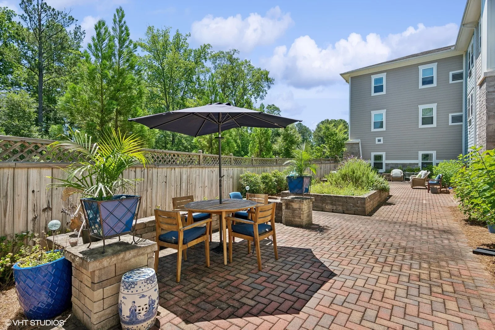 23_90RuthLane_2039_Large