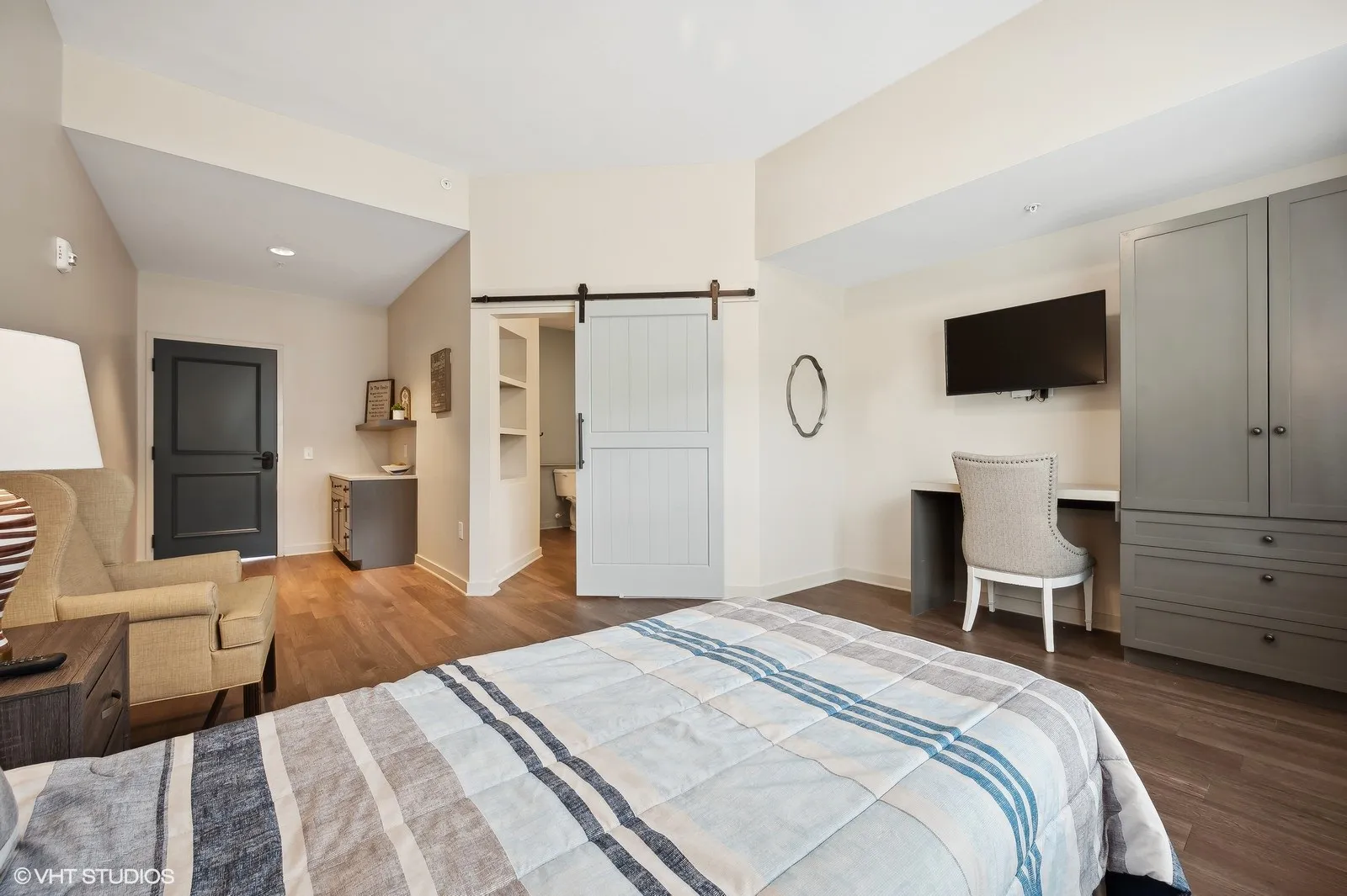 32_1929FriendshipRoad_2060_Large