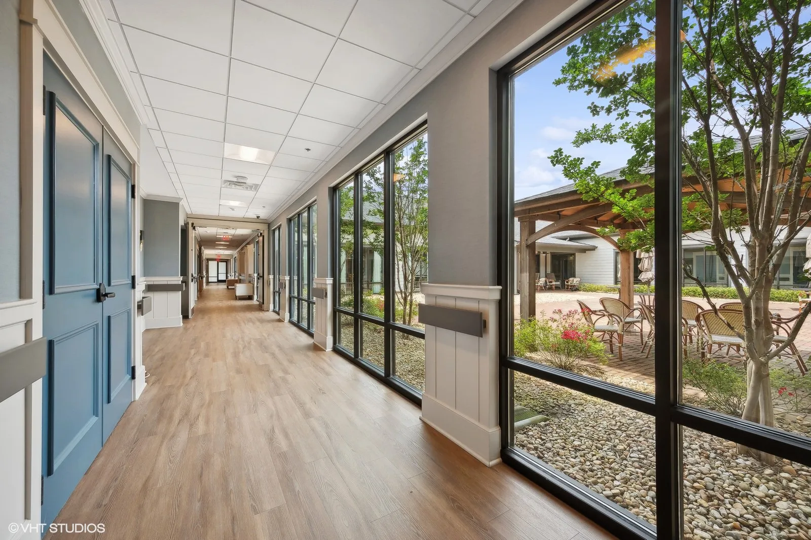 35_1929FriendshipRoad_2064_Large