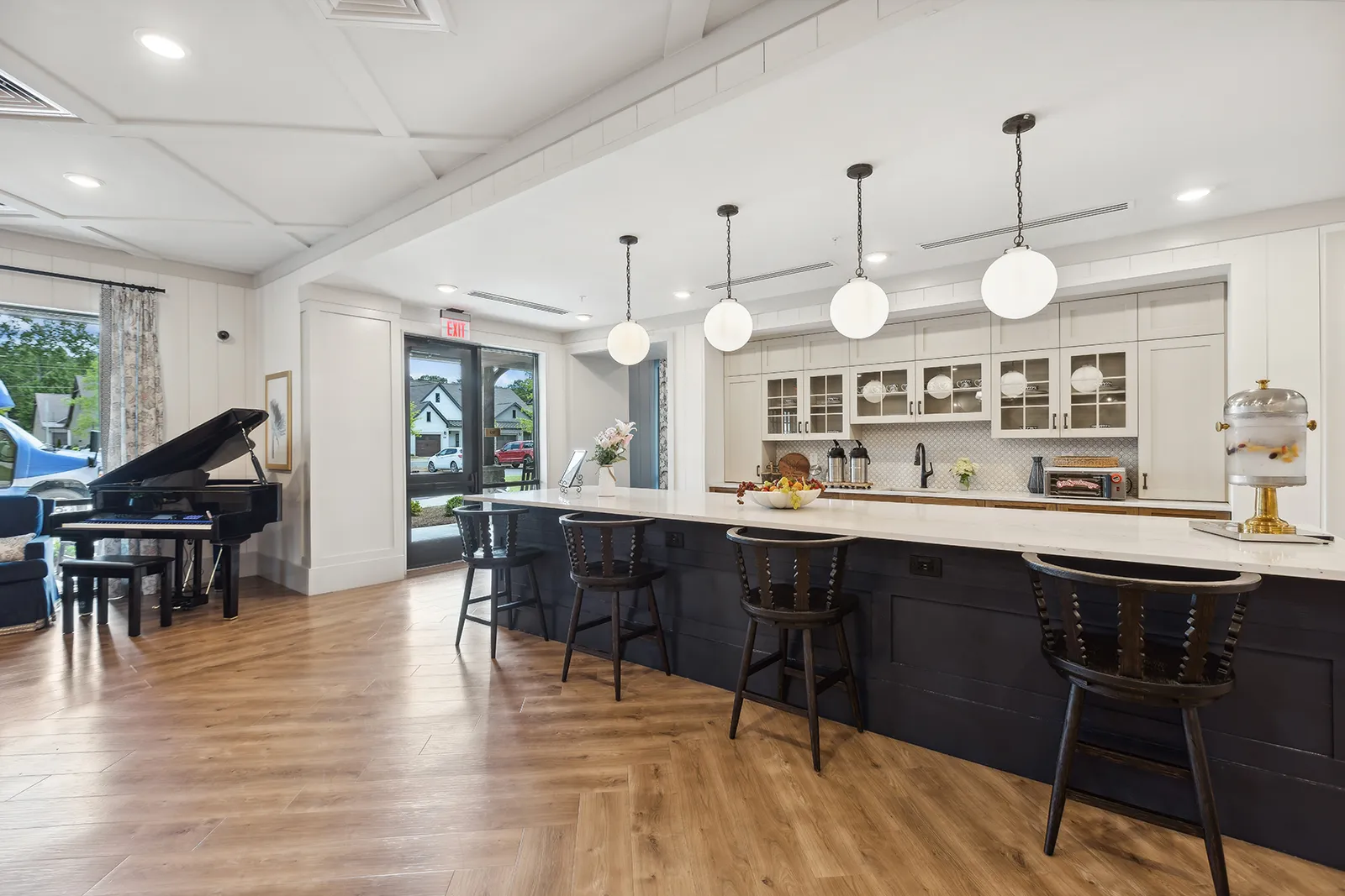 05_1200WillowViewDrive_2014_HiRes