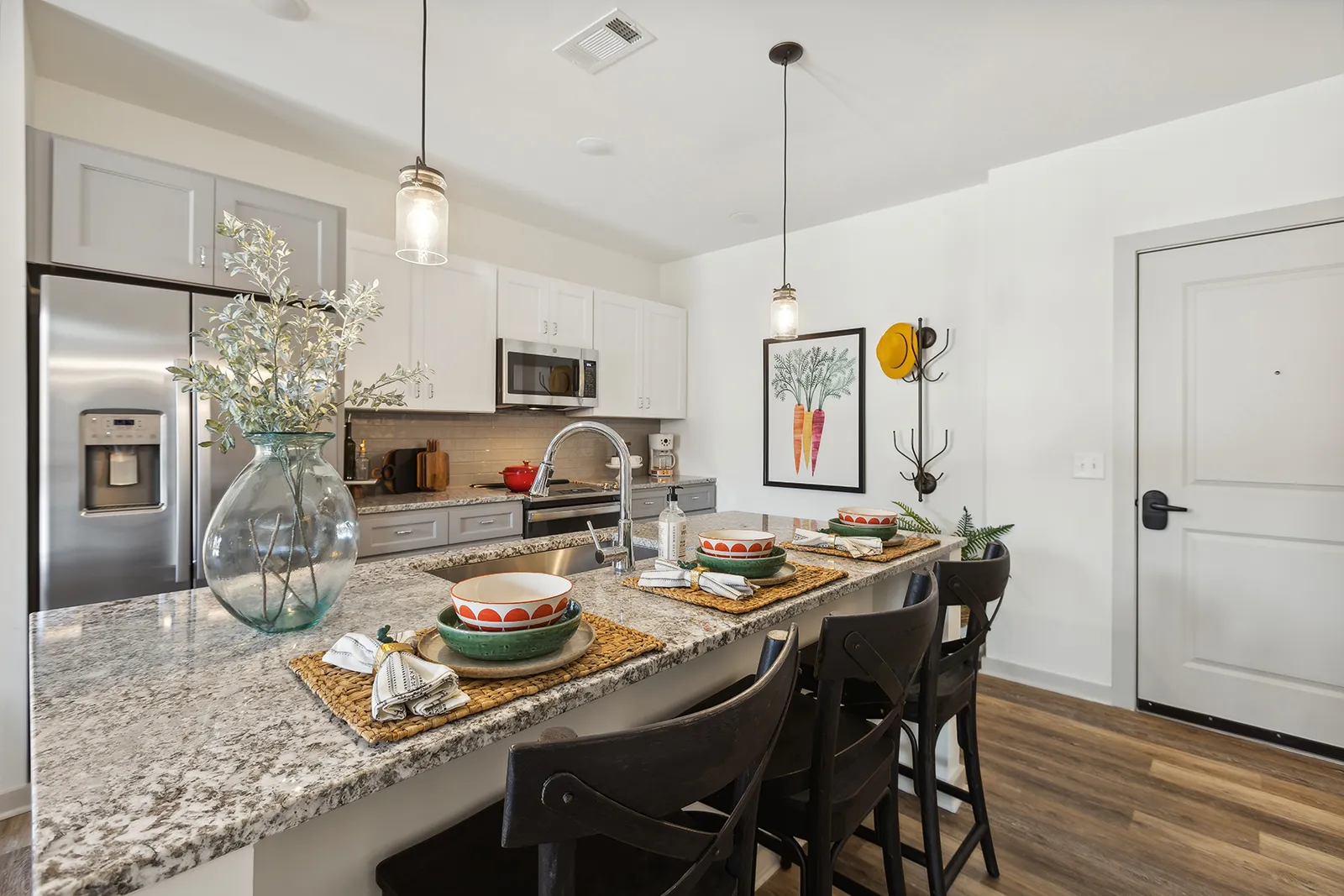 06_1200WillowViewDrive_2019_HiRes