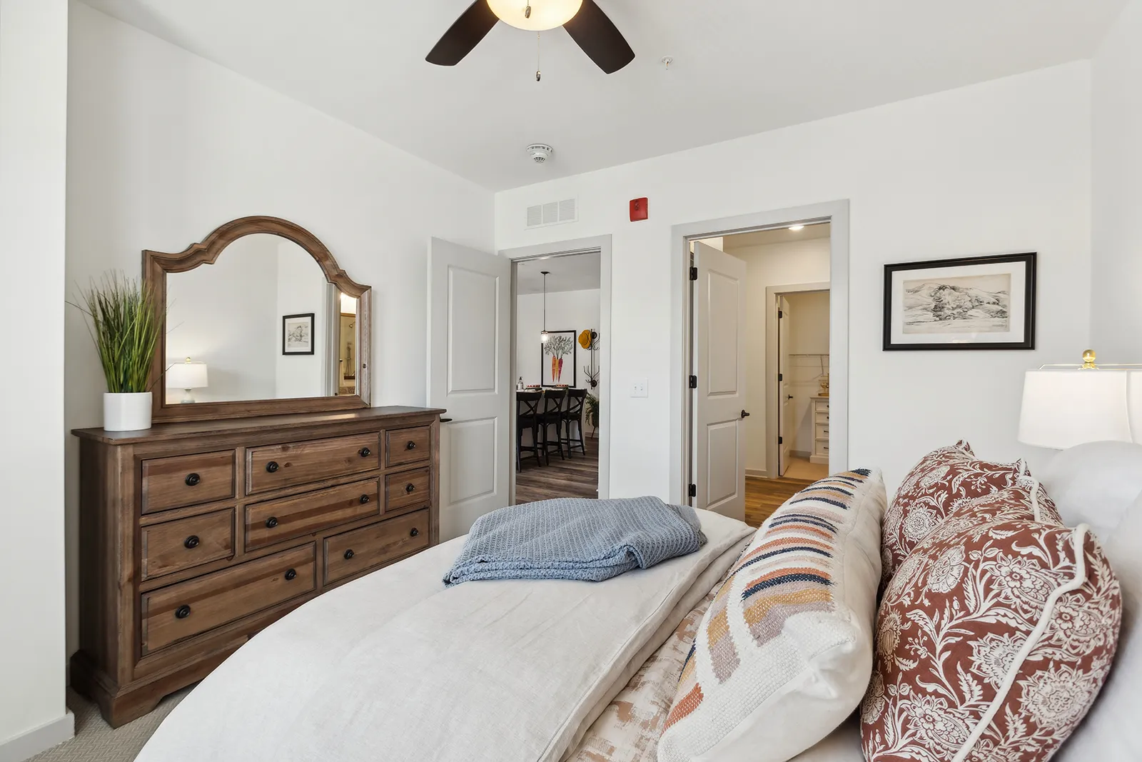 12_1200WillowViewDrive_2028_HiRes