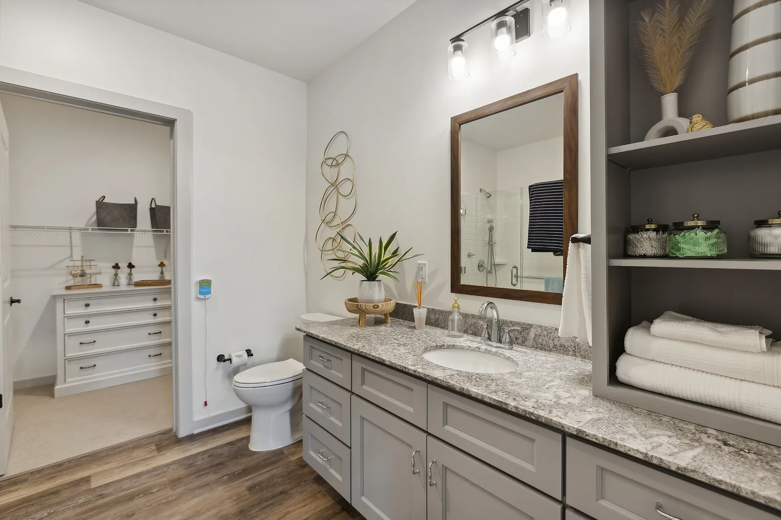 13_1200WillowViewDrive_2029_HiRes