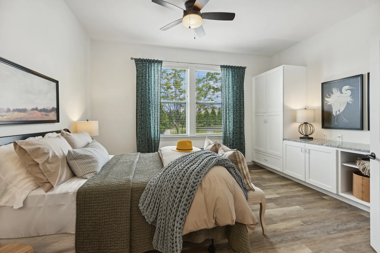 32_1200WillowViewDrive_2073_HiRes