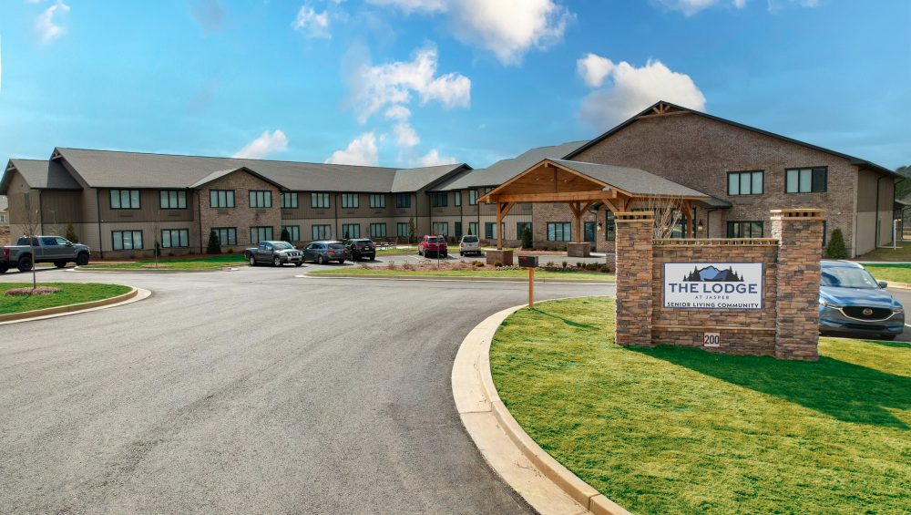 LodgeJasper-Exterior - Phoenix Senior Living