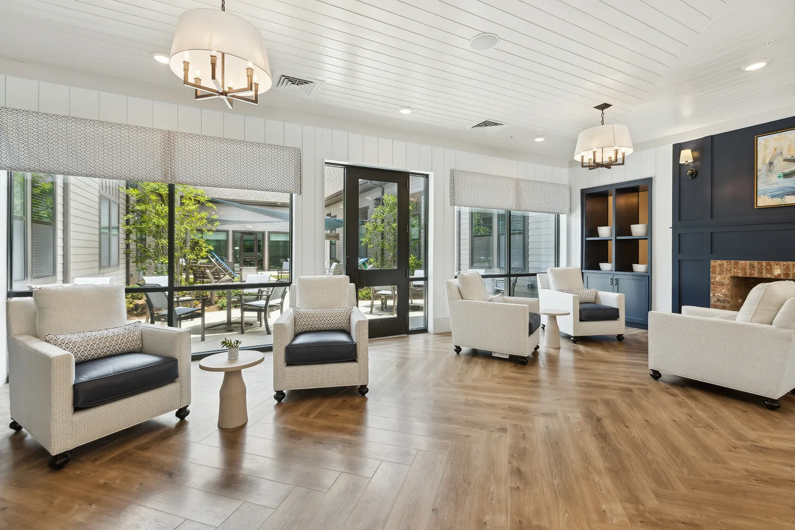 40_1200WillowViewDrive_2094_HiRes